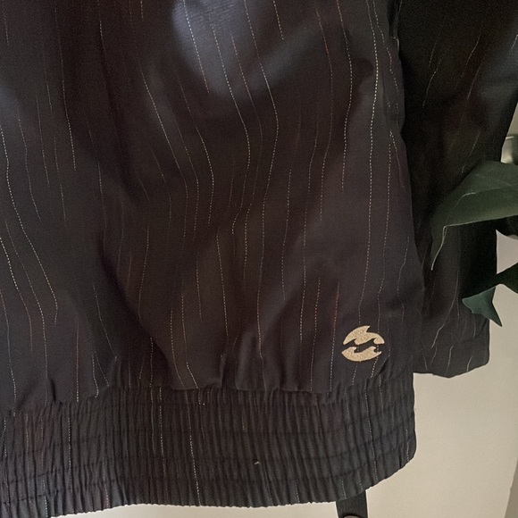 Billabong Snowboarding Jacket - Picture 8 of 8